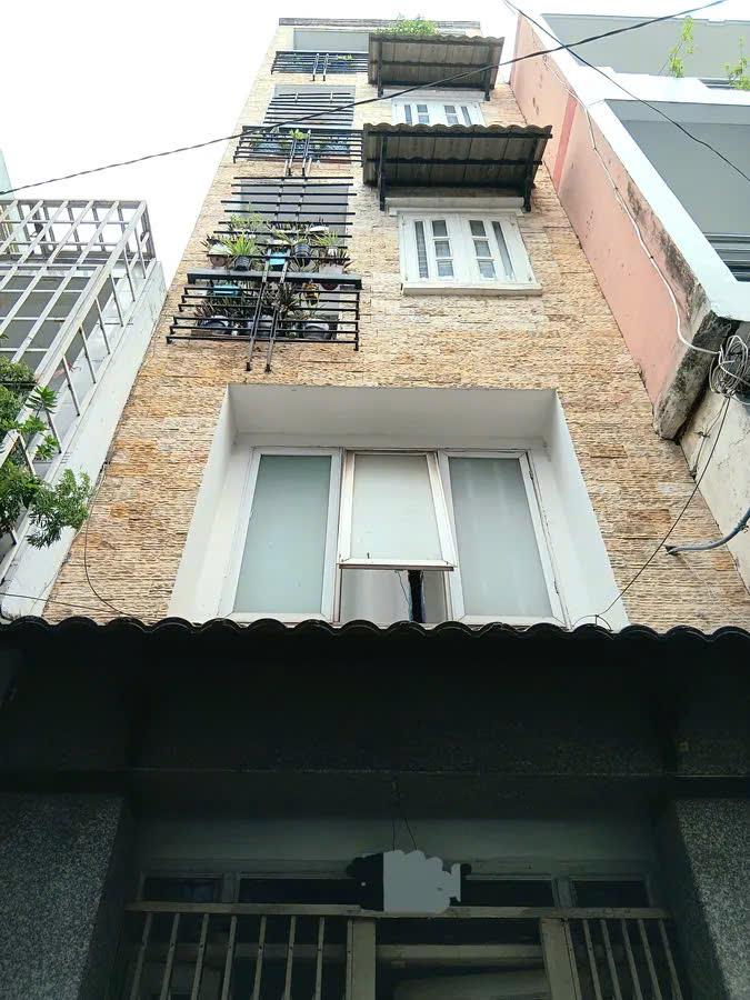 z6750957593556_9d14ebf7f4cdbf9860504b95df44a5a5