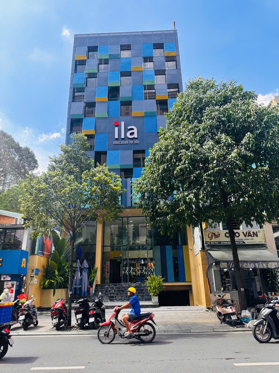 z6751033591699_065e3fa717cecf2bf121369998de8026