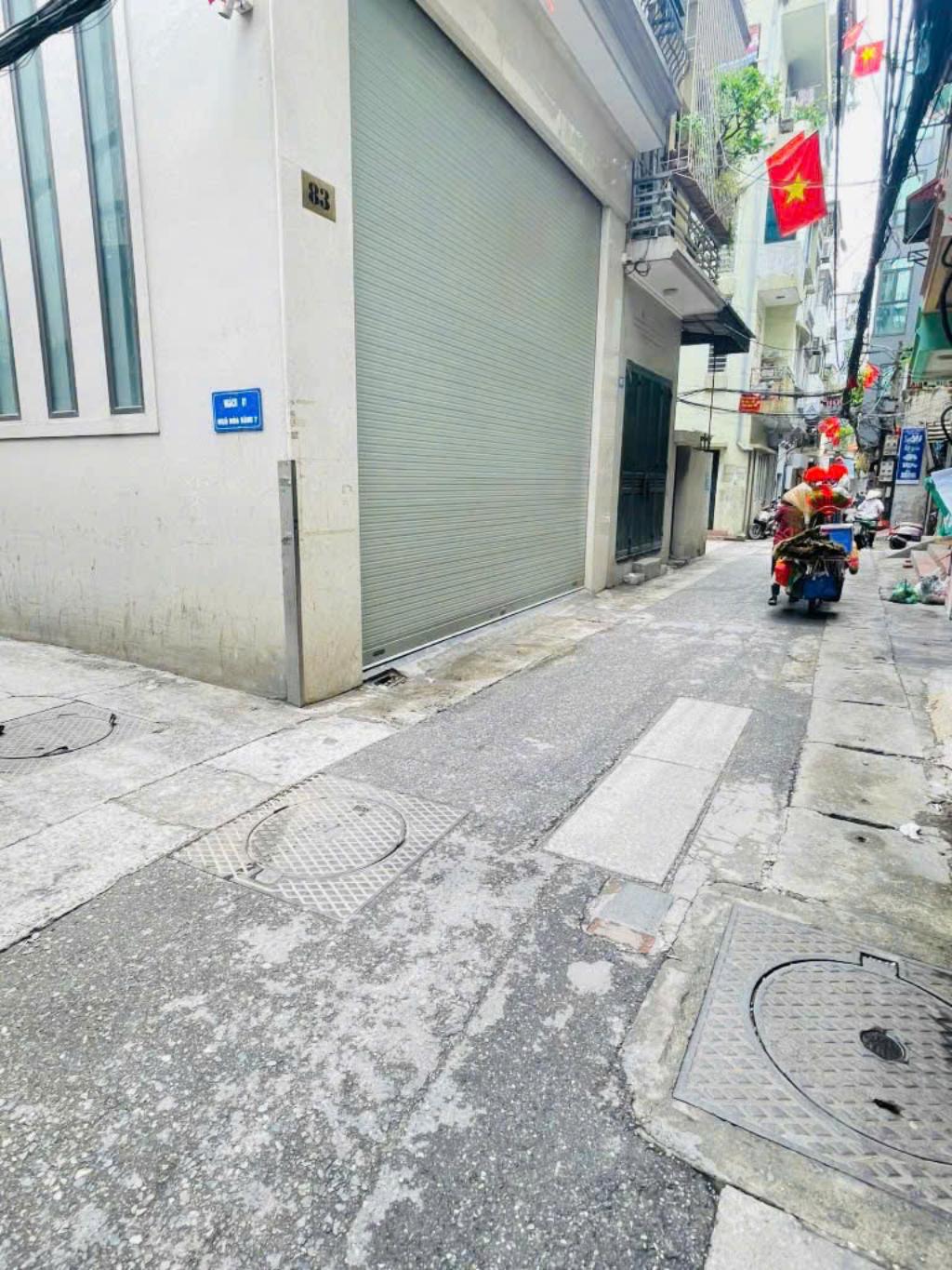 zpy-E4D46926-mb9czc5k_77_27