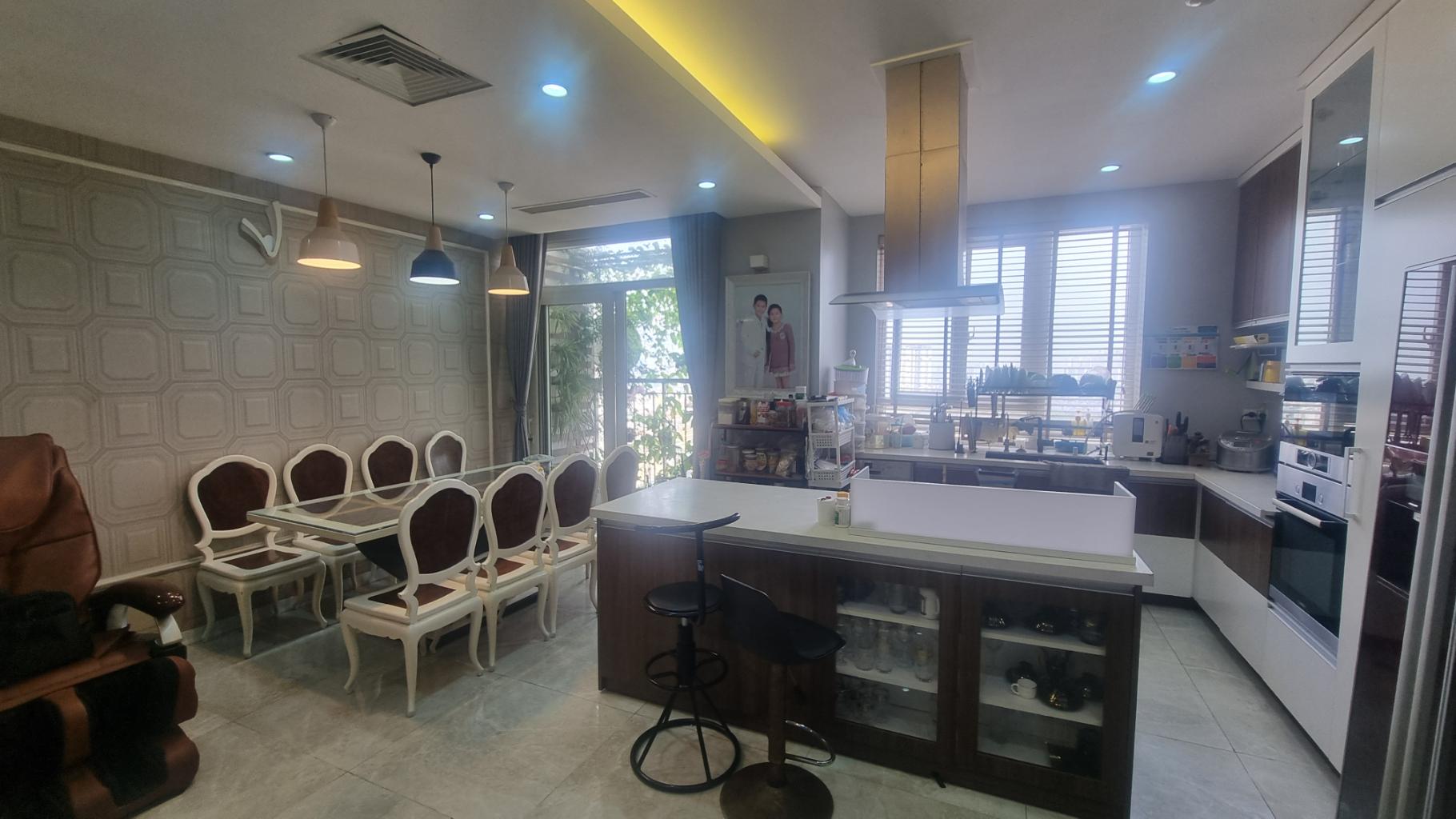 zq6-52DAC50D-martnzxq_41_12