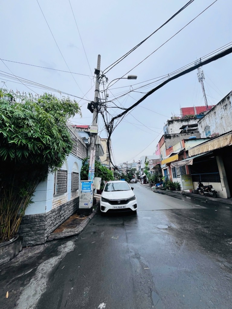 29y3-B94EF859-mcin1efa_30_10