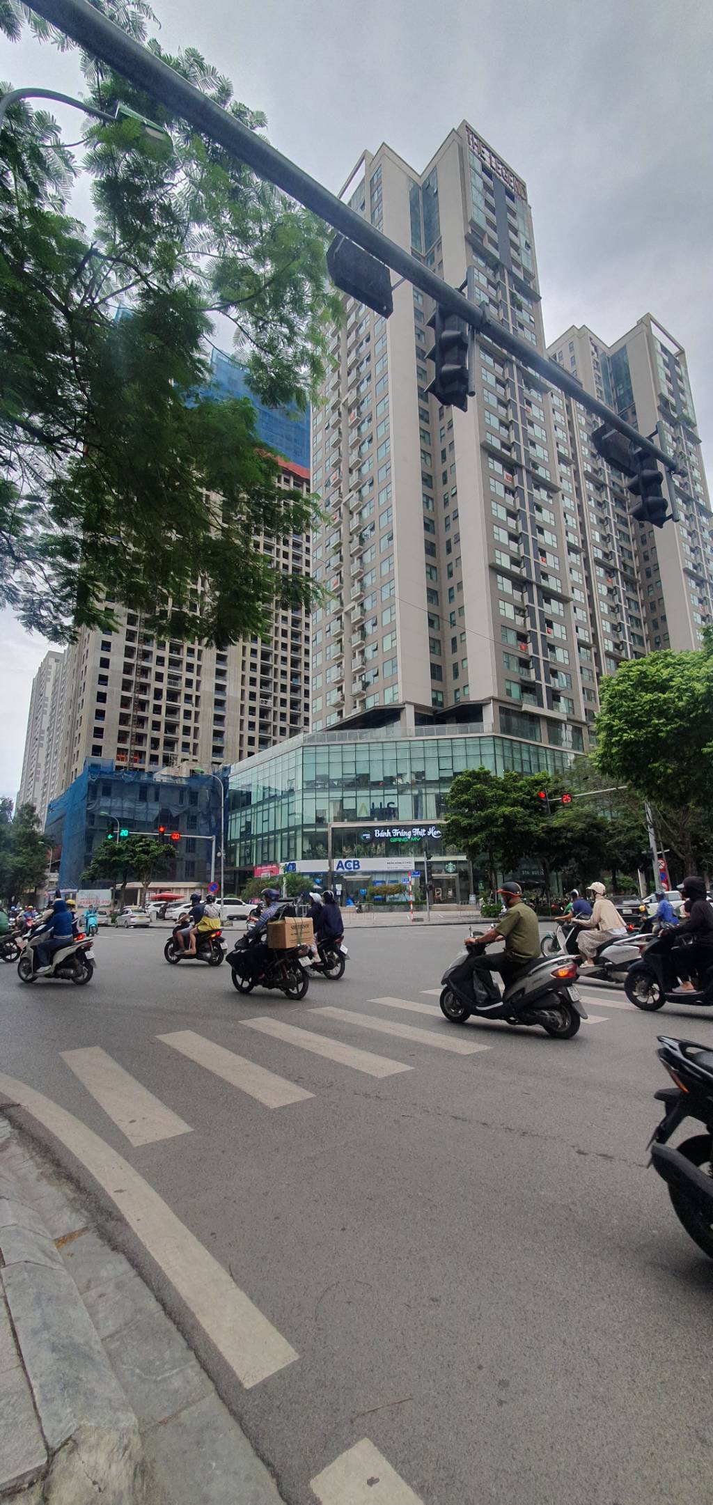 2cxs-5F30A6E4-mcad103a_43_16