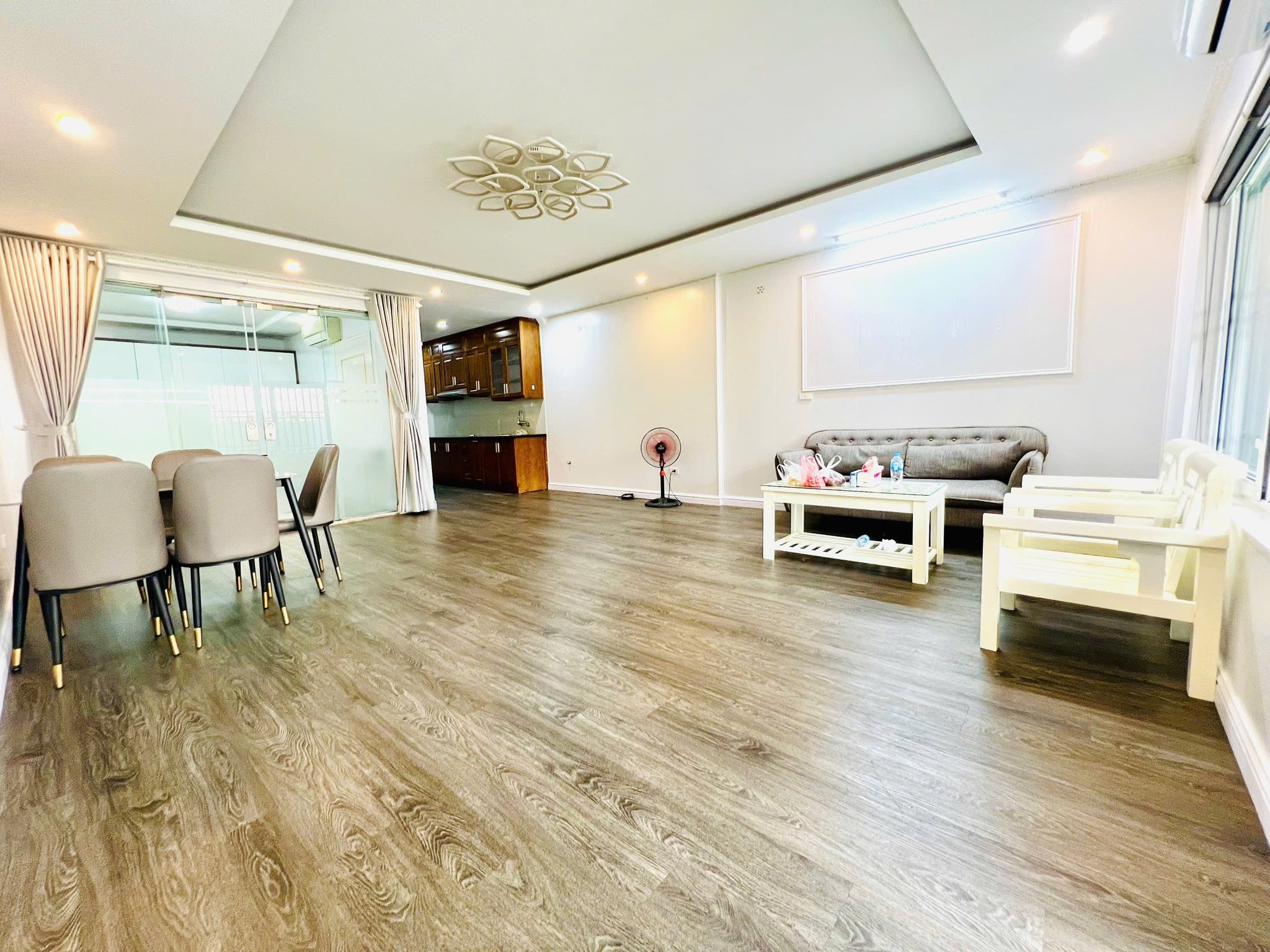 518276027_1237143261480688_5909446420260904458_n