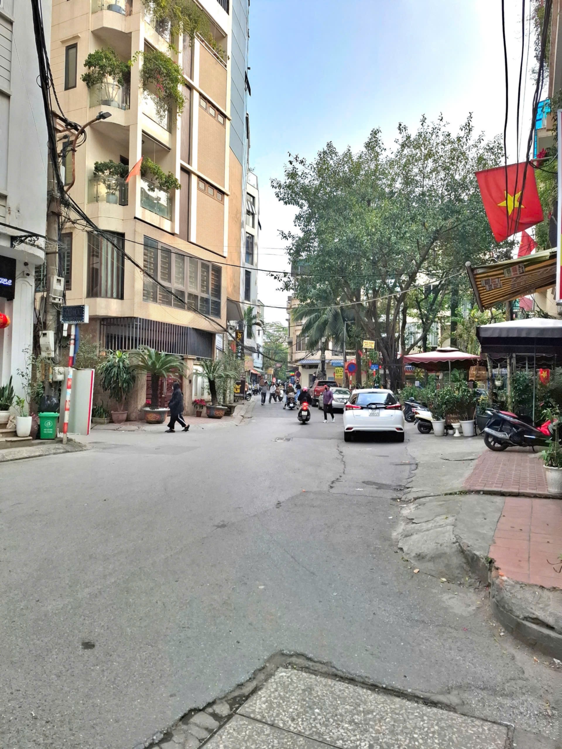 6271b141-c815-4e2d-9ddc-13557813108f