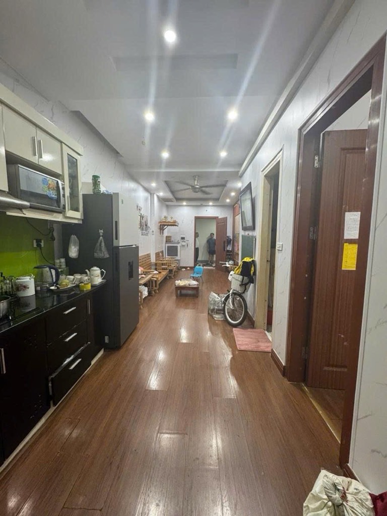 8az-B4D1A460-mdmmcfn7_19_5