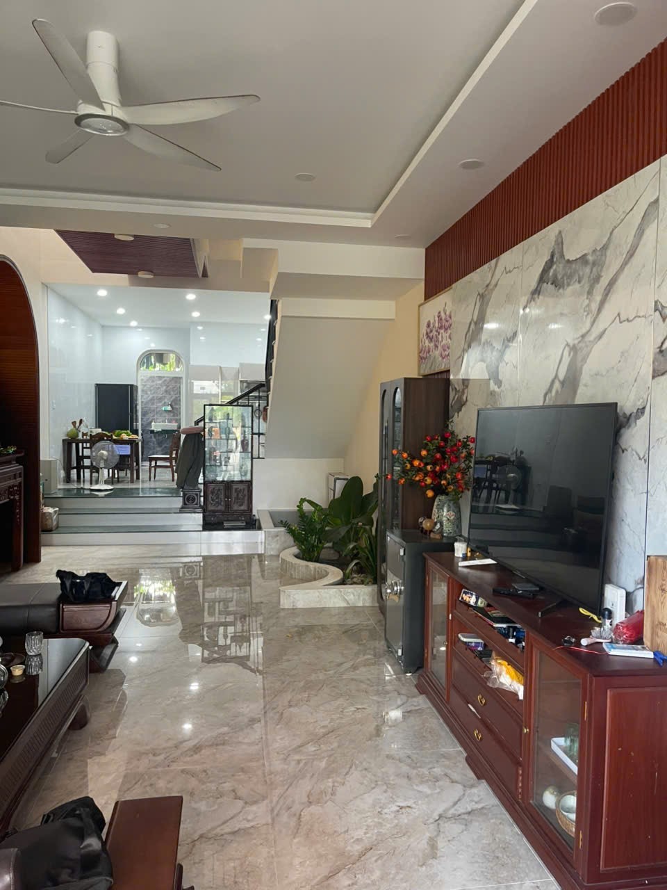 ad9380f983a1028f495a8c1ff023a454