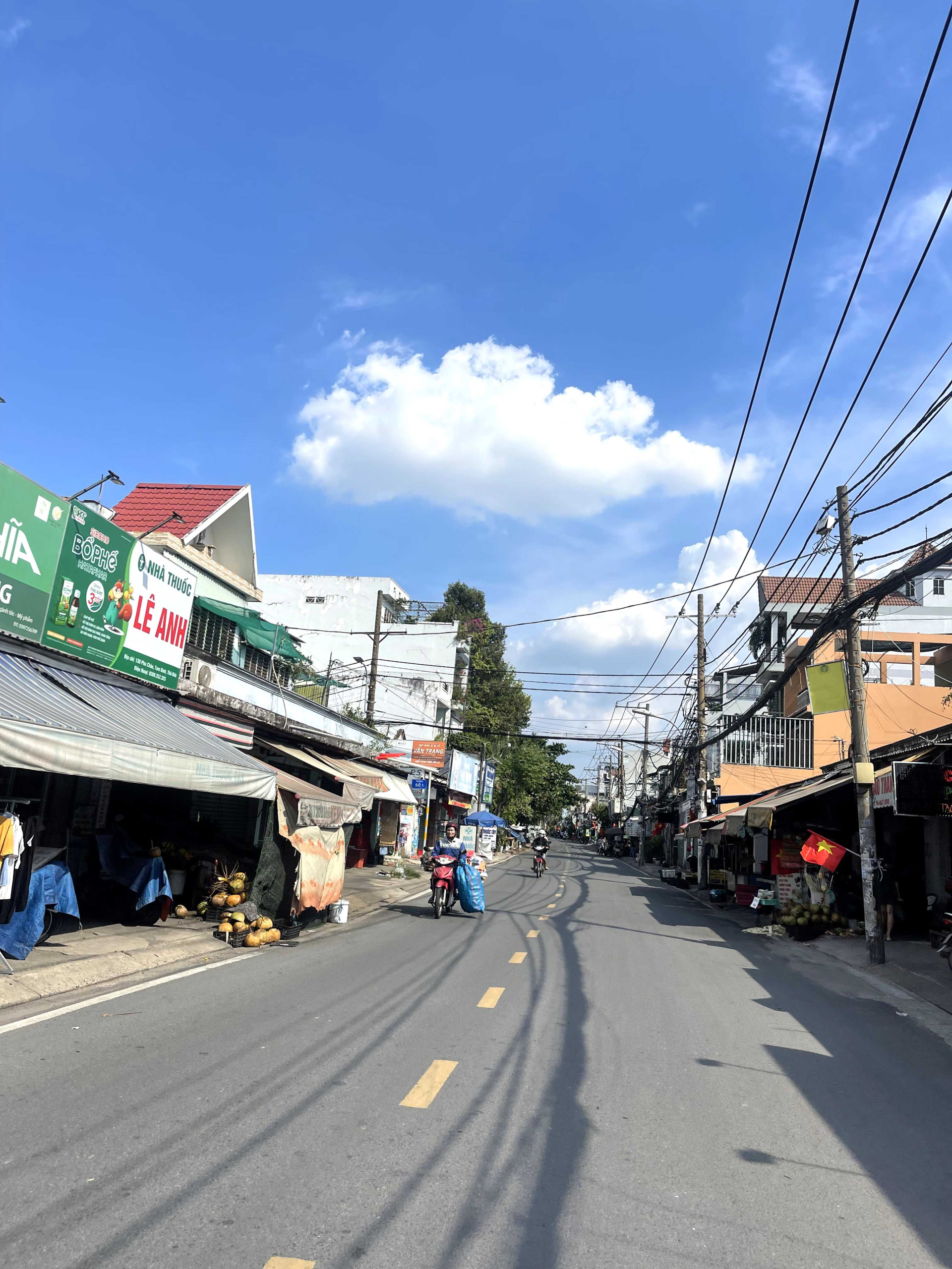 ban-nha-hem-xe-hoi-gan-bv-thu-duc-68-m3-chi-4-ty-6 (4)