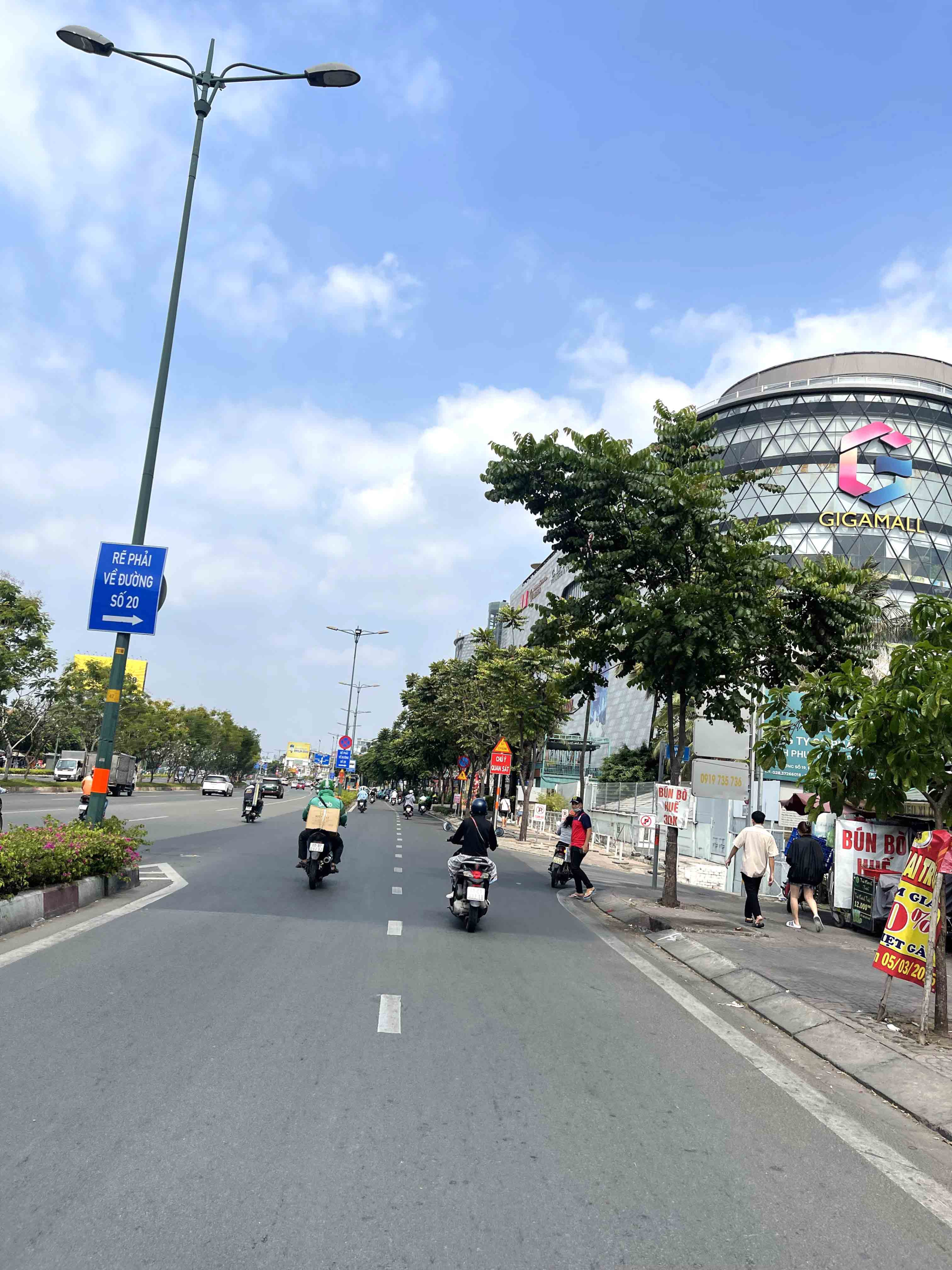 ban-nha-mat-tien-khu-vip-ben-song-hiep-binh-chanh-thu-duc-chi-nhinh-13-ty (10)