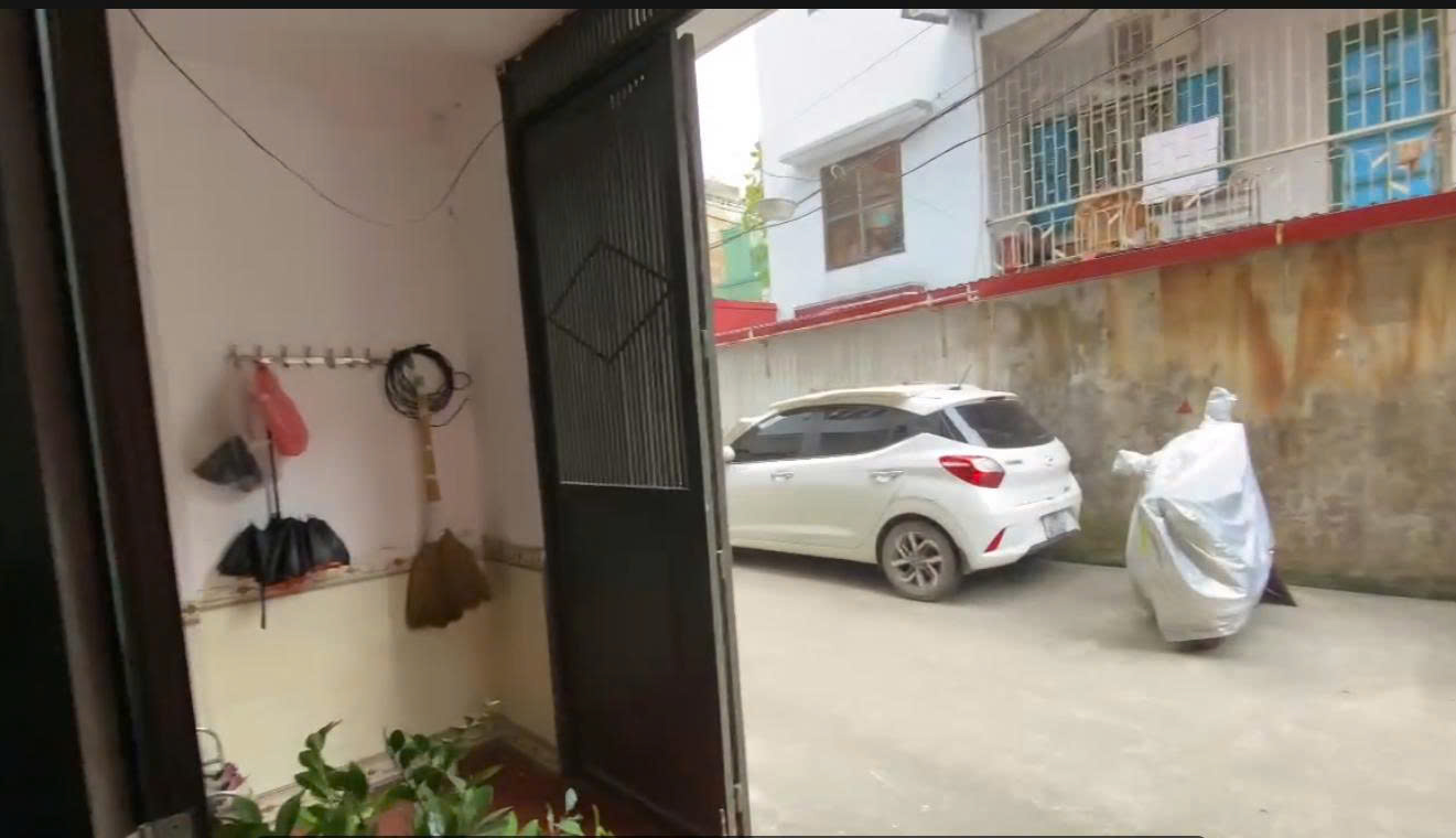 cho_thue_nha_ngoc_hoi (3)