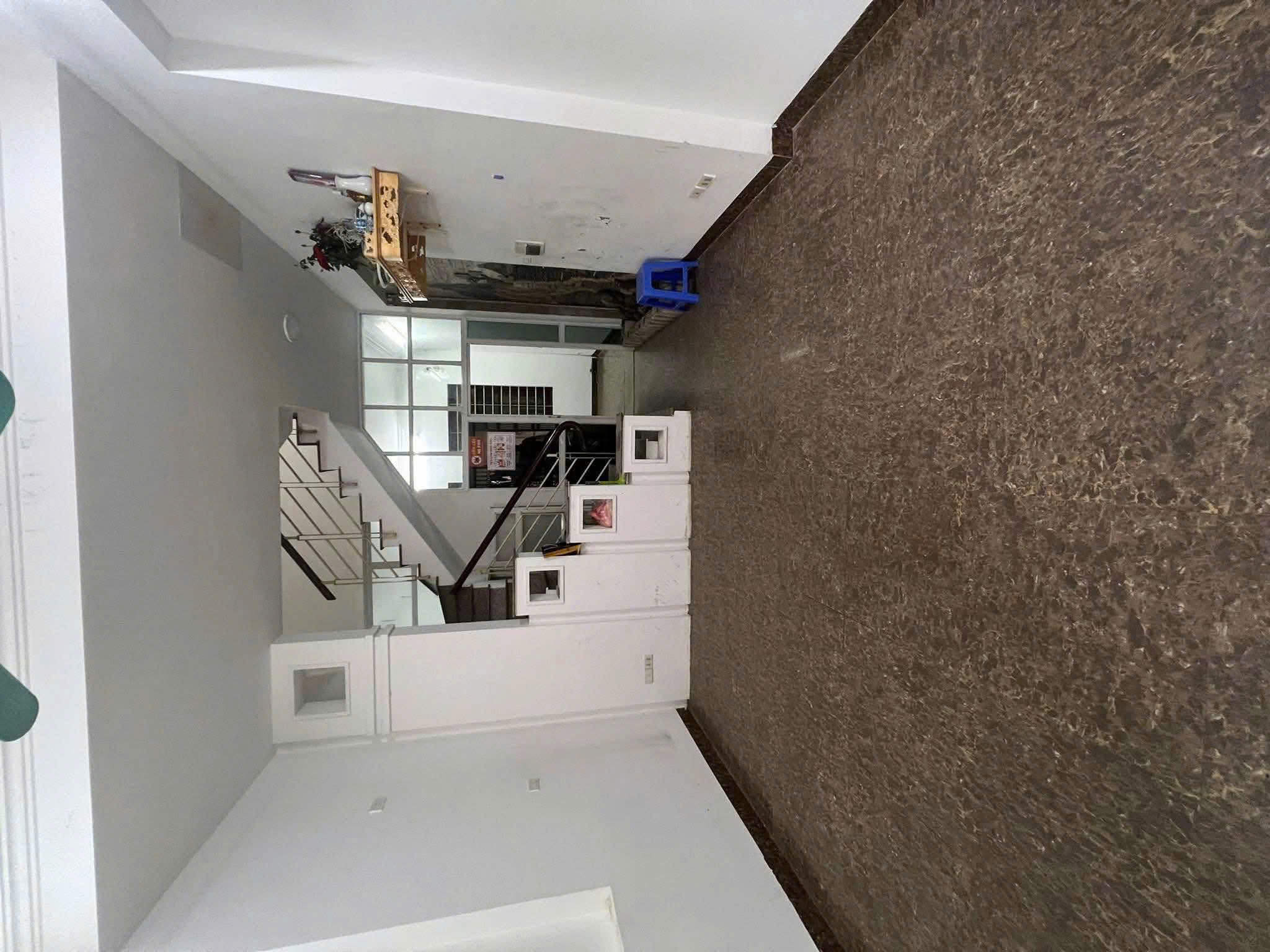 cho_thue_nha_phan_lo_nguyen_hu_tho (1)