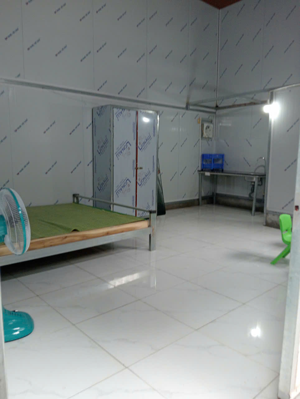 d3242197d92e6e70373f