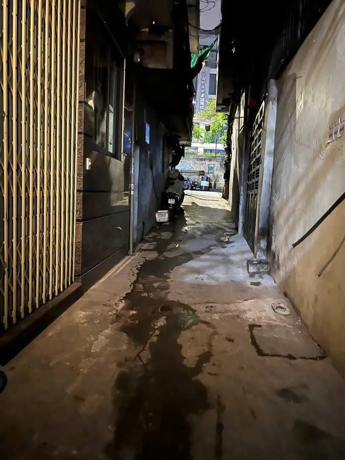 gen-n-z6760321799875_9864f5a618cd861d9956efb3c3d6f340