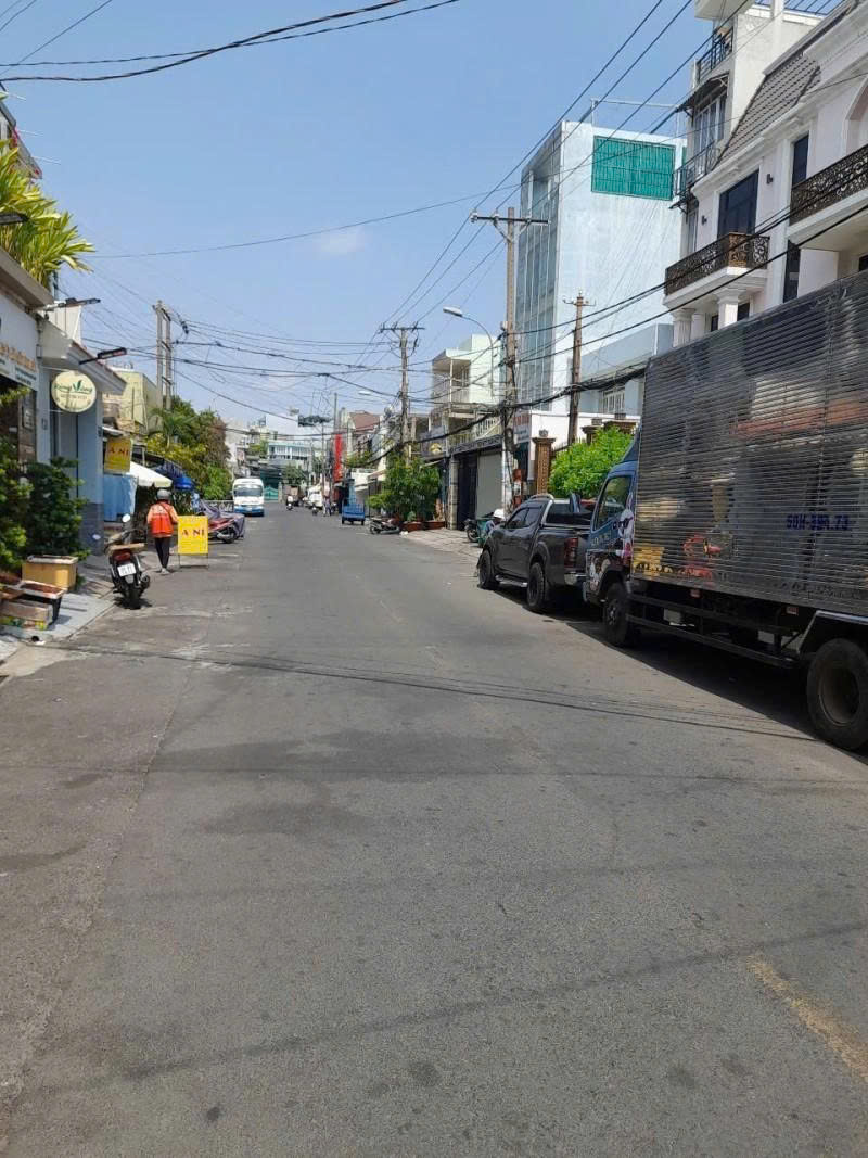 gen-n-z6807941324336_592c53a8312efac470c61f51bd5c3cc5