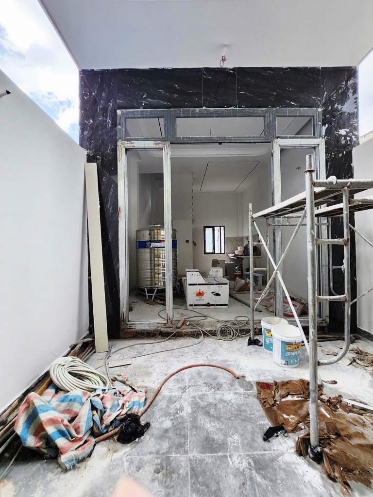 kcy-BAE8F1A8-mdfizc5m_38_12