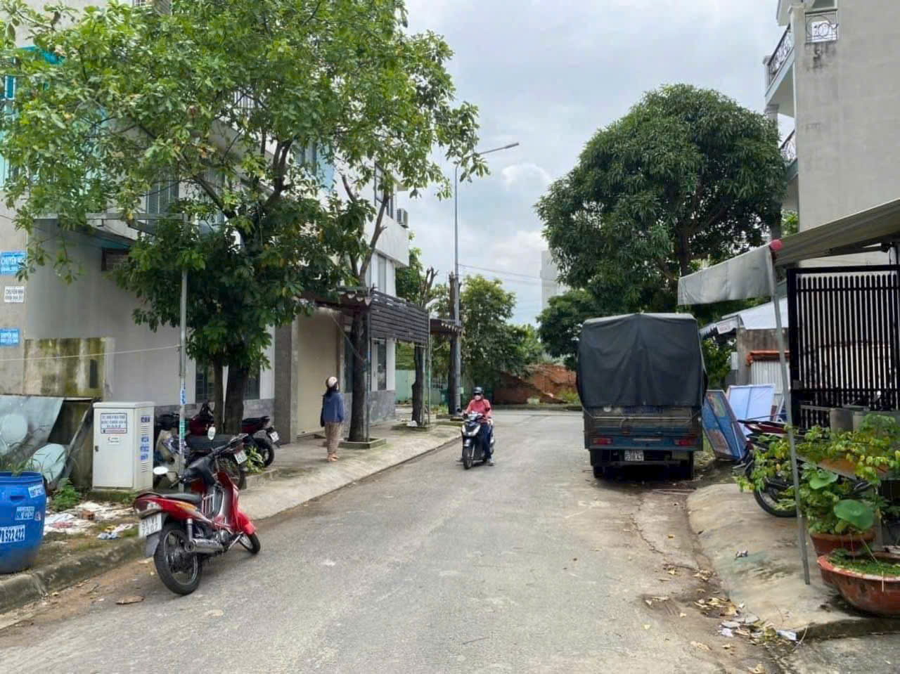 z6363591440815_47d447aca875d93e2ce304807d7a917d