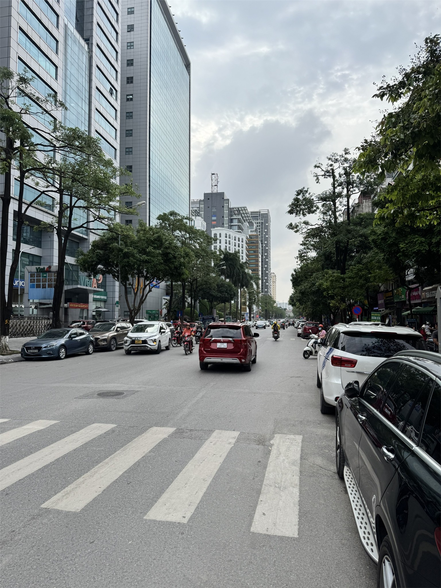 z6427483136040_578e4af91b41a0d83f5c700a06592491