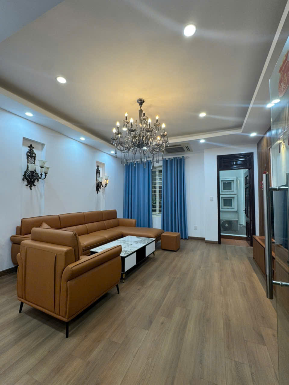 z6461023838920_c8e92b3d937bbb173d7d0254dbe53e37