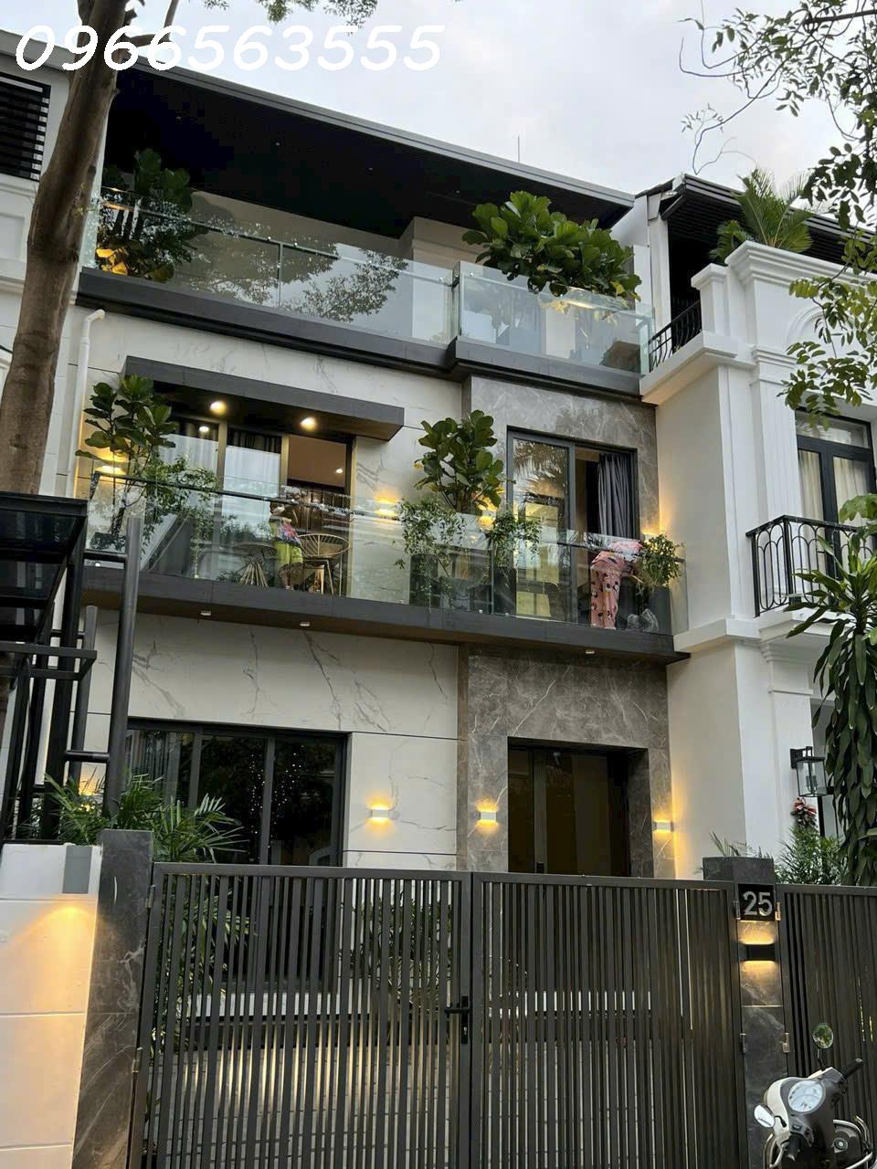 z6530749227197_a82ae8cb82a57b2a5e3176c28573fc3f