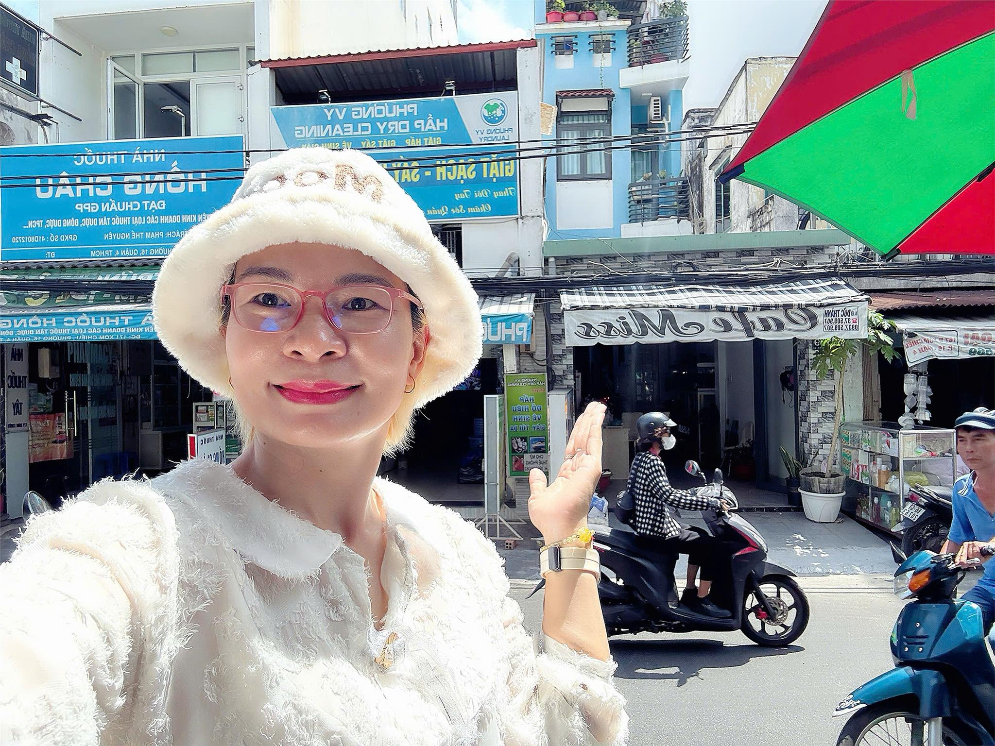 z6589615637013_414ba0abfe324ee662a86ec2fe174a40