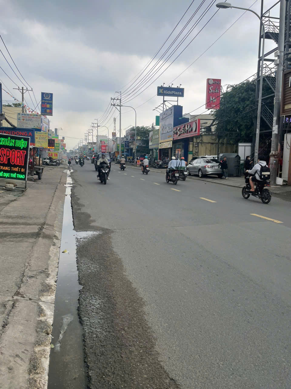 z6717828298312_f6429eca949604c24231efb2d167cd98