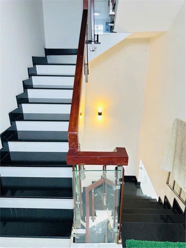 z6730322528739_66f985816bccf4425486b7091611bff7