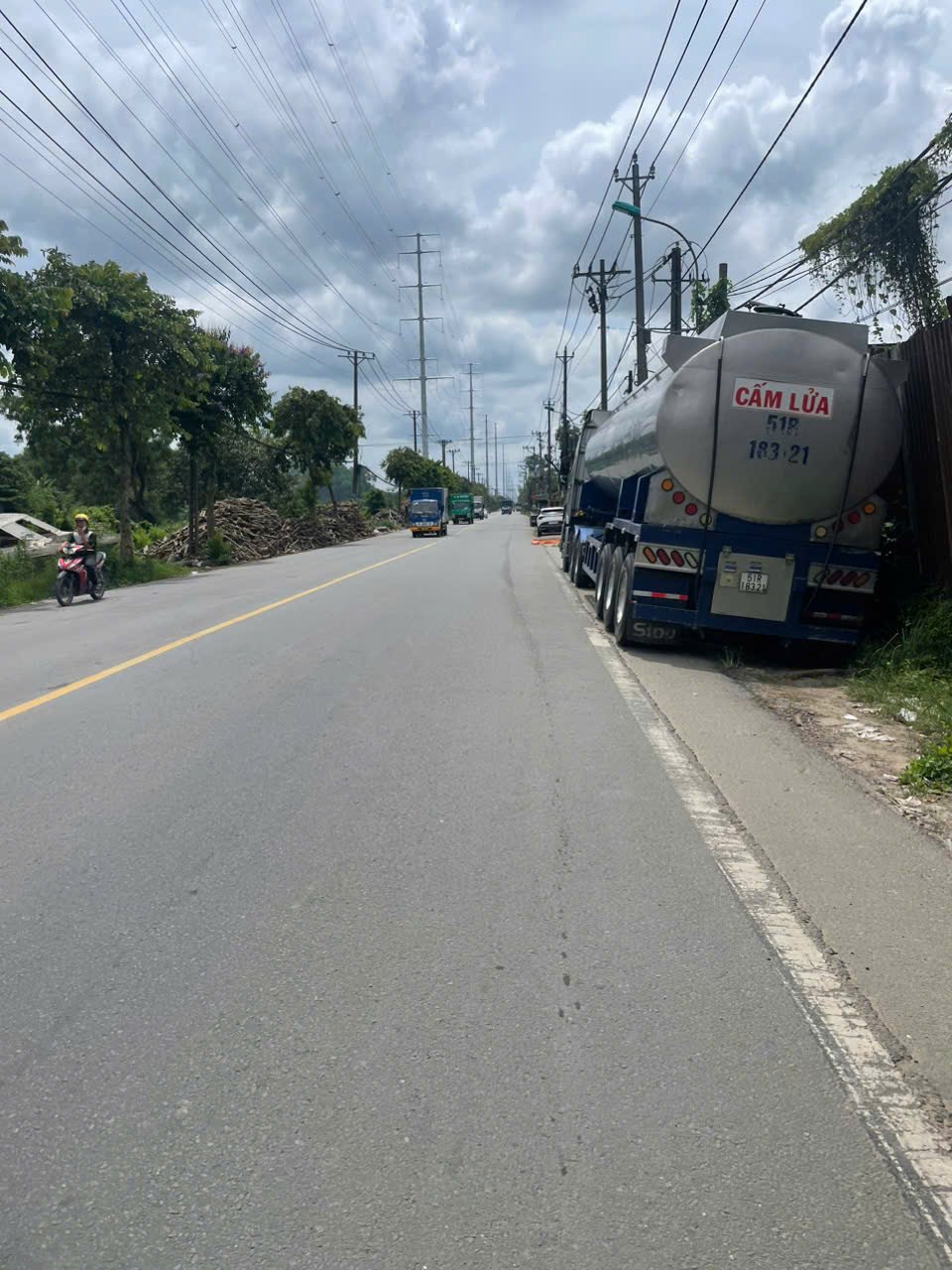 z6736645196636_4edad8a1b2800b0488d0fb1e703f460a