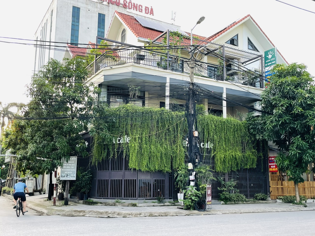 z6745802898586_494e8e61e09d4824dfea8496bc98d41e