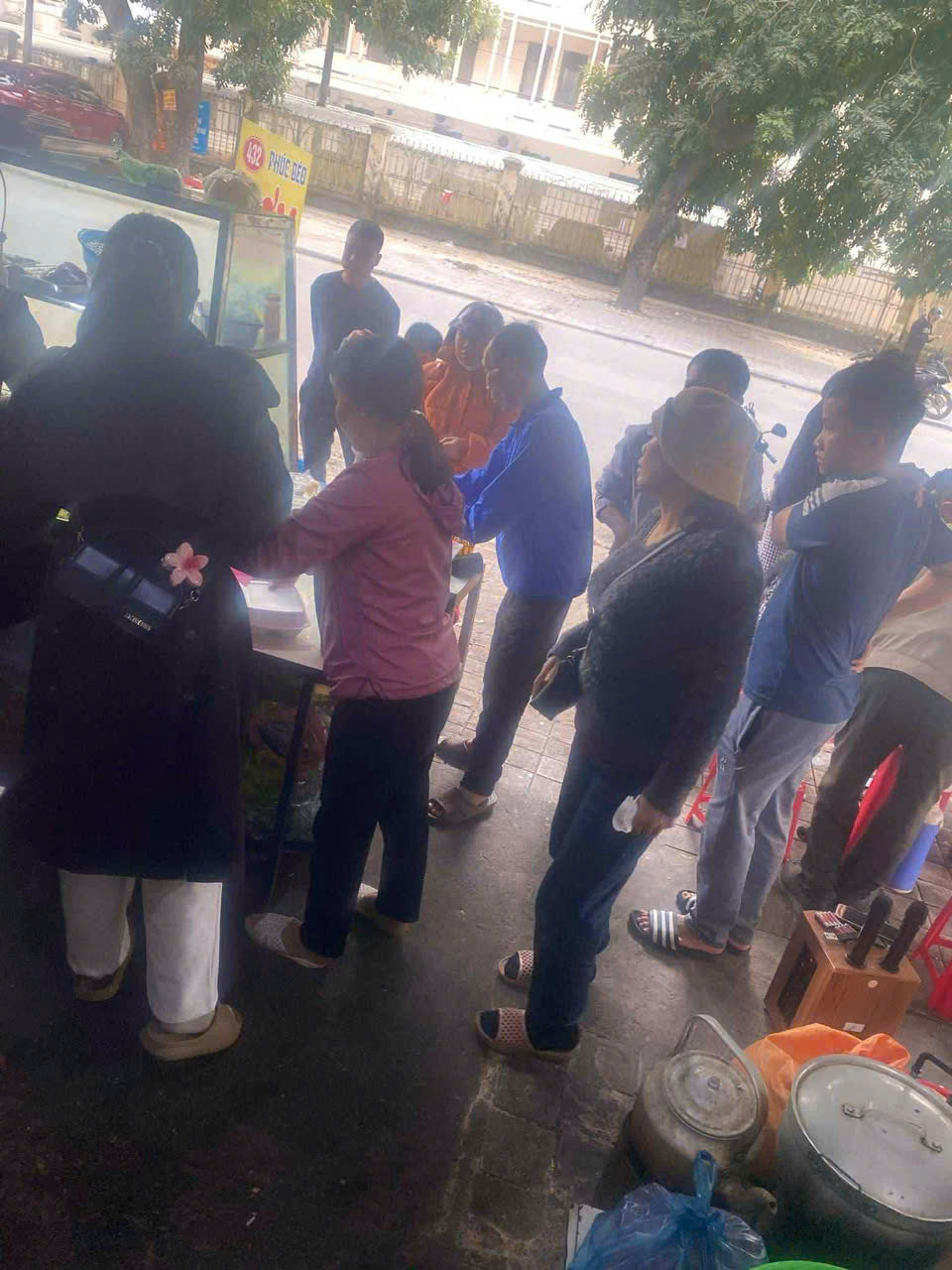 z6750822757841_888e2dadf453f13e5609e69f301fe403