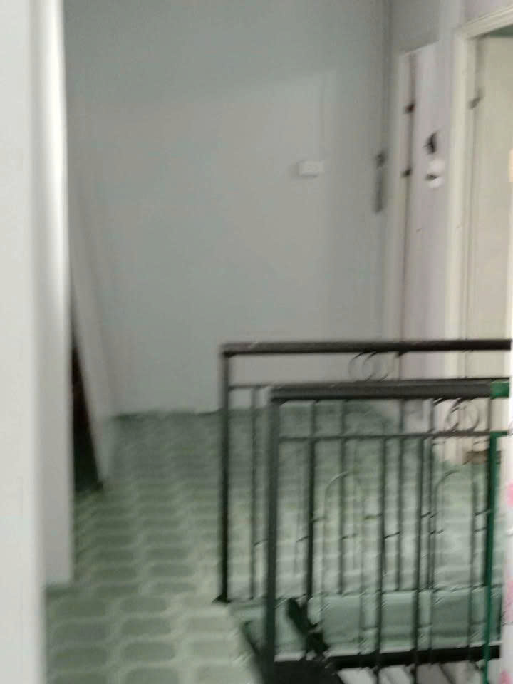 z6757449116036_60f3e10c964b833376f8d346c0d2f73d