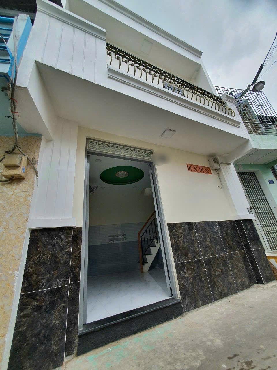 z6759197935282_d34bdbaeb764e4a5d14c585fd4db8504