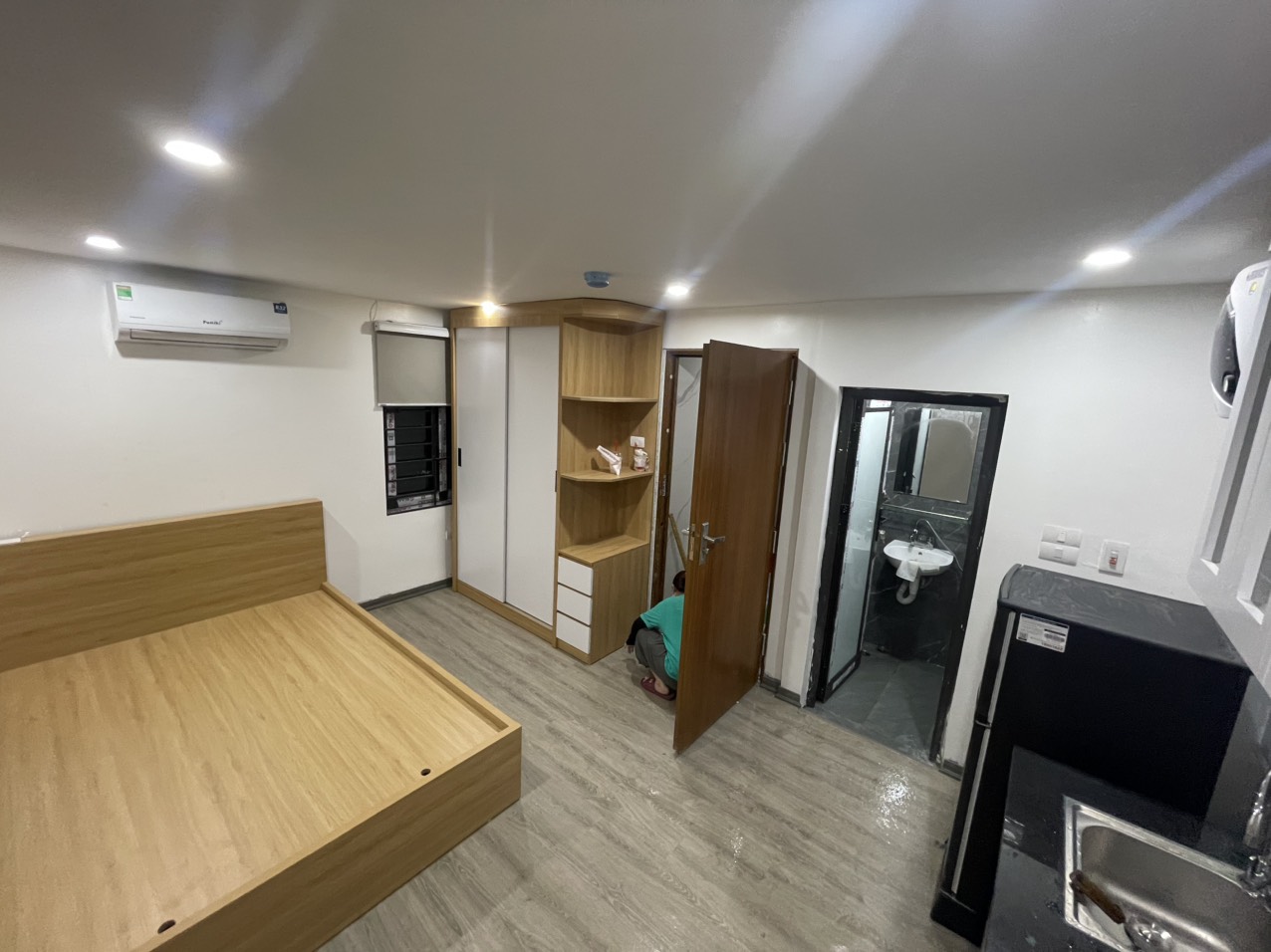 z6760420085197_653ed311af7c2c6f1f6efca06fe604ed