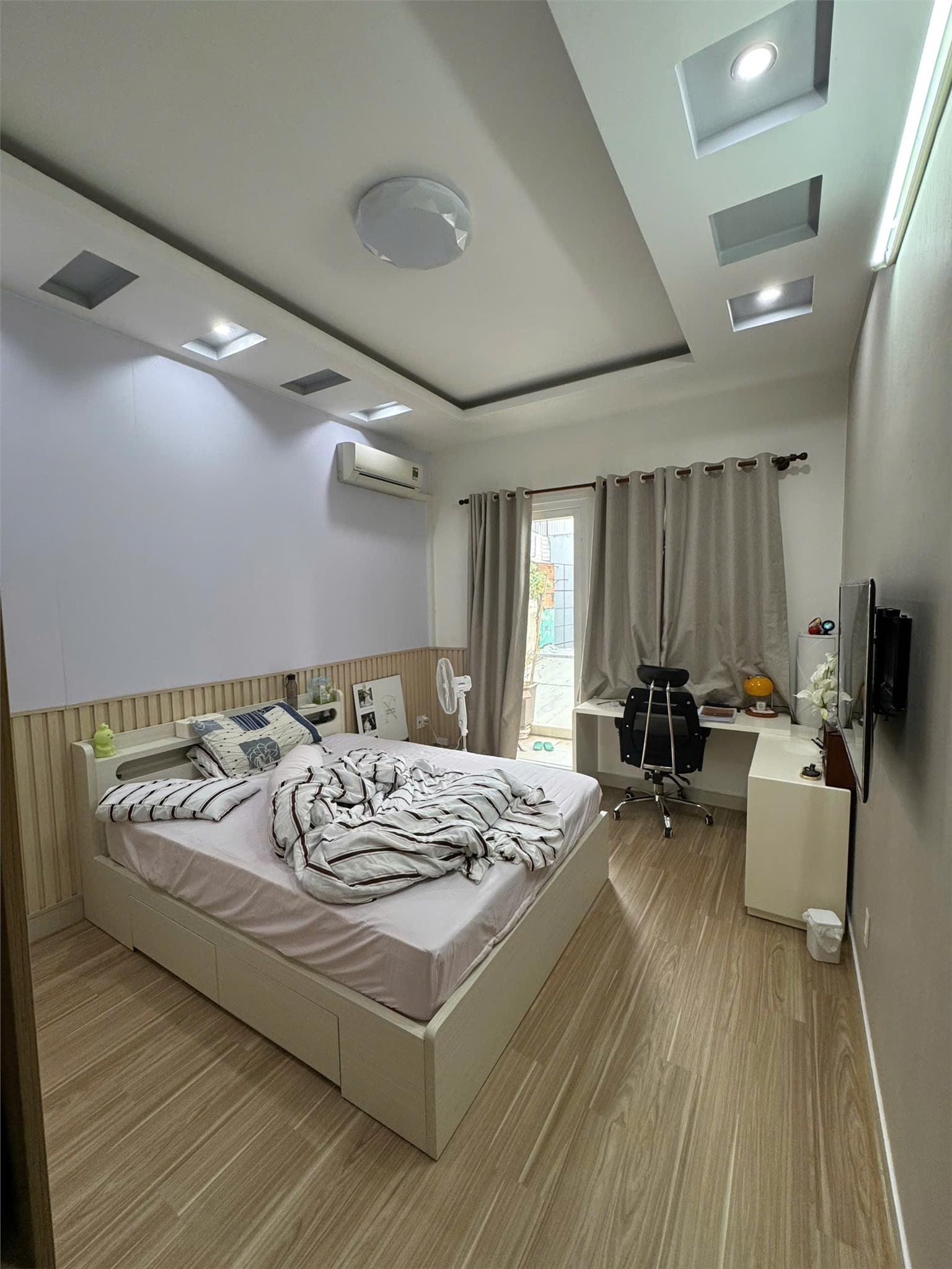 z6761014672618_f04624014cfab3d522dc8b0f8f11976c