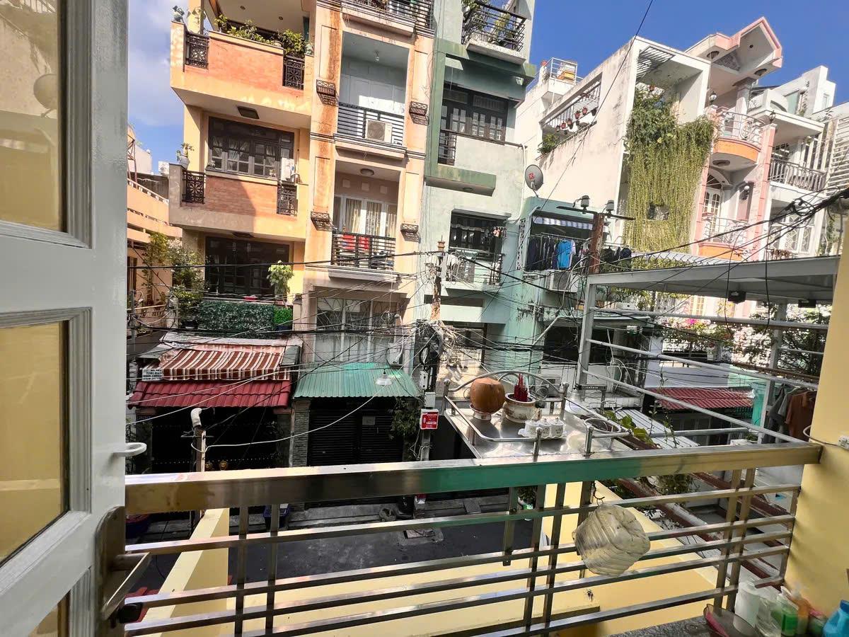 z6761791051193_85aeeef659305a63ae988a613bcf402a