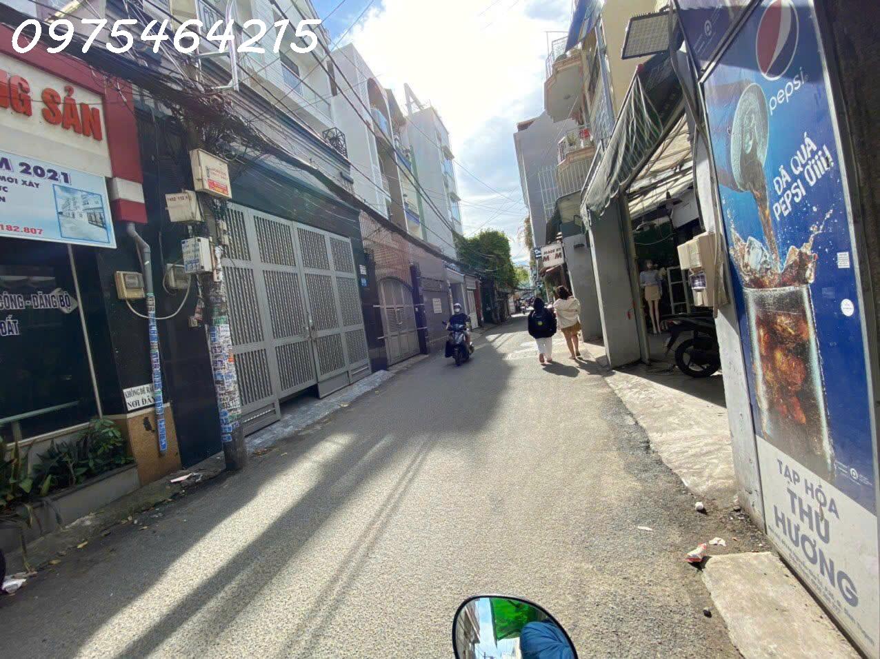 z6763610585065_a371a722aab8c666b19c63f5aa95569f