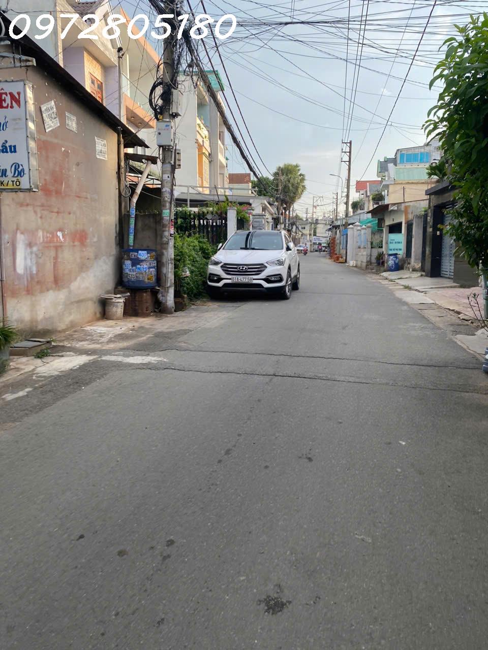 z6767011272202_68639d8d372f0bd87a04c94bc3e01a2f