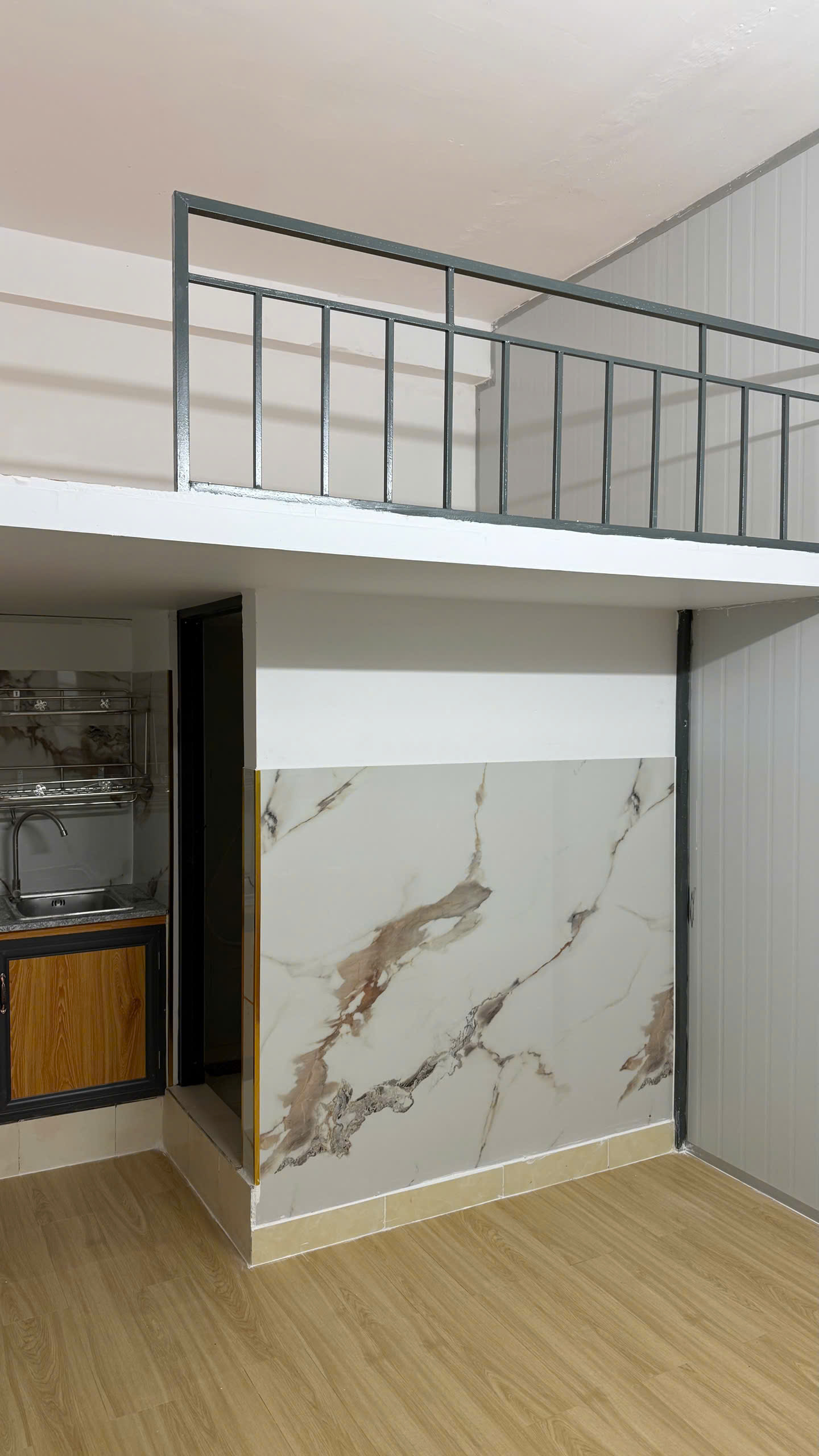 z6767698420887_79505b205557328d9ffe594903249ded