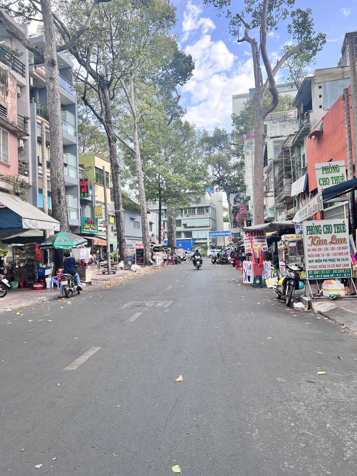 z6767776580050_6872621290369fb184608dce0e8b07da