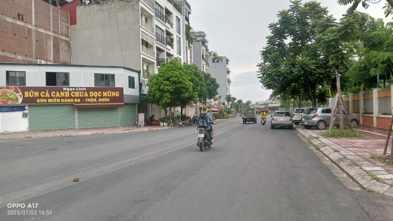 z6768792059414_ba4bc1c99d1b1339f291b368adb79e67