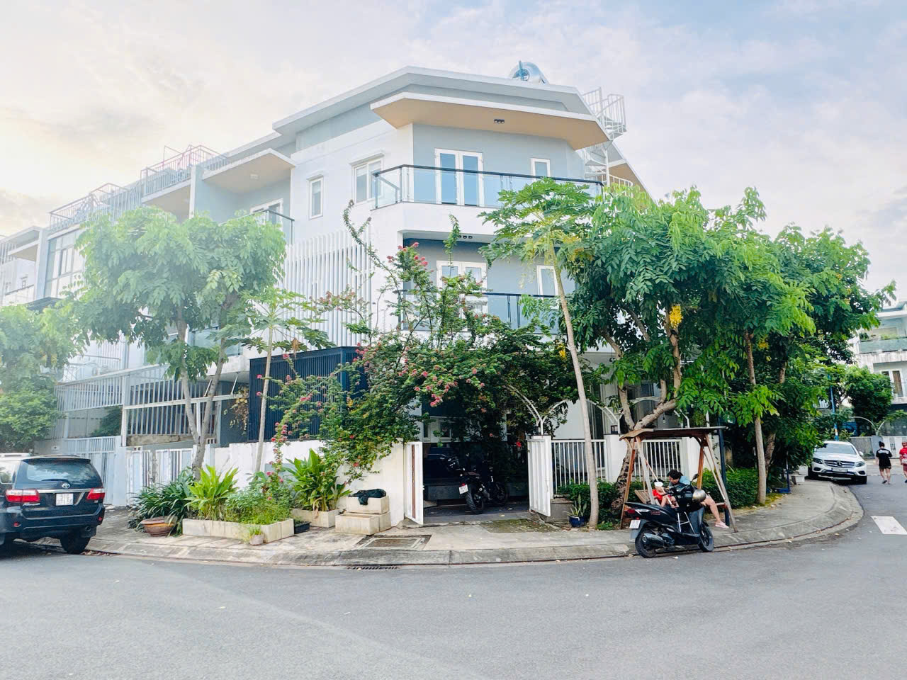 z6768834430473_aa3ef76f247071d5ff4a129970575604