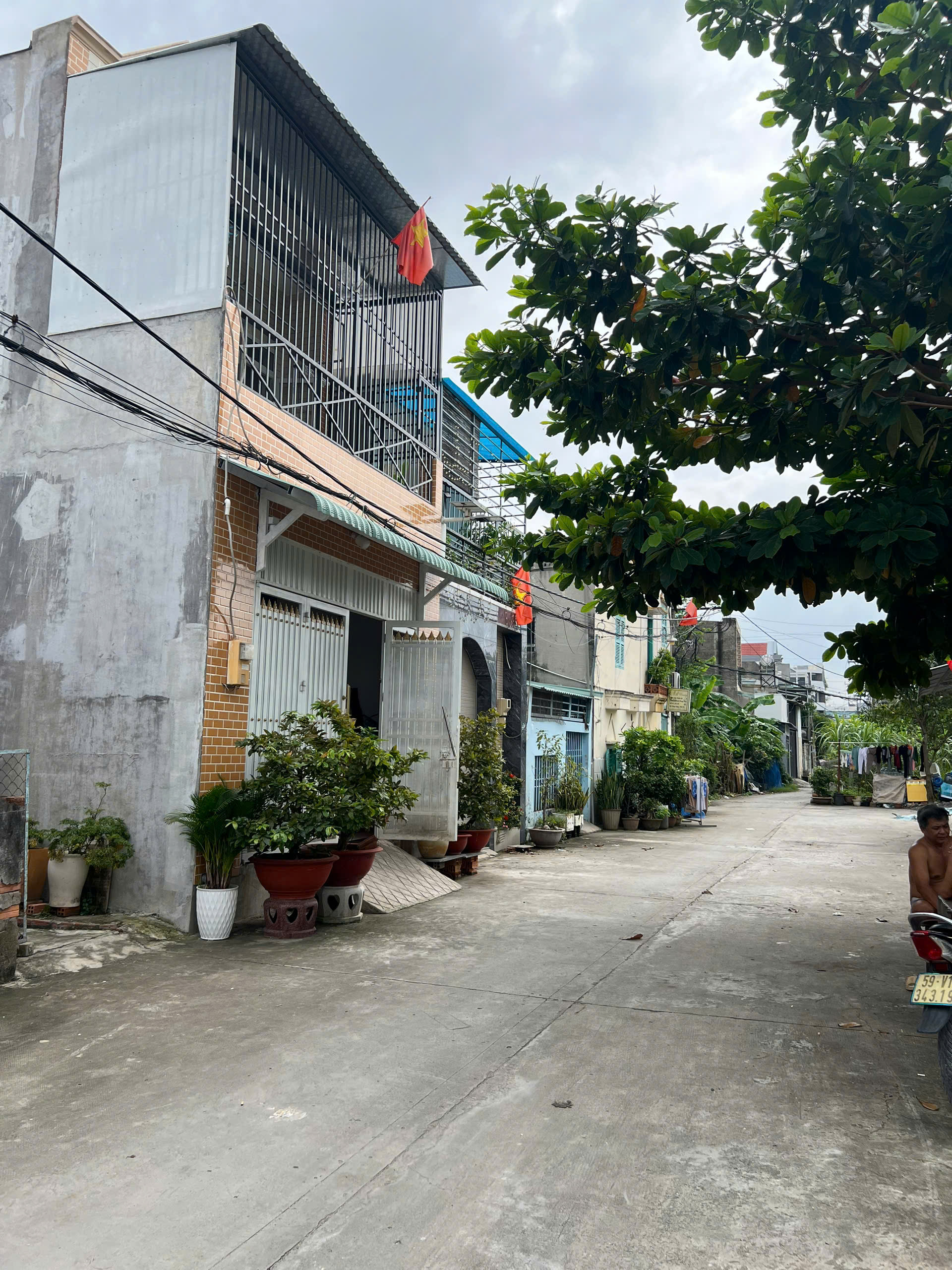 z6768915583875_1fe2cfc31a7766b9a316163aee02d0ad