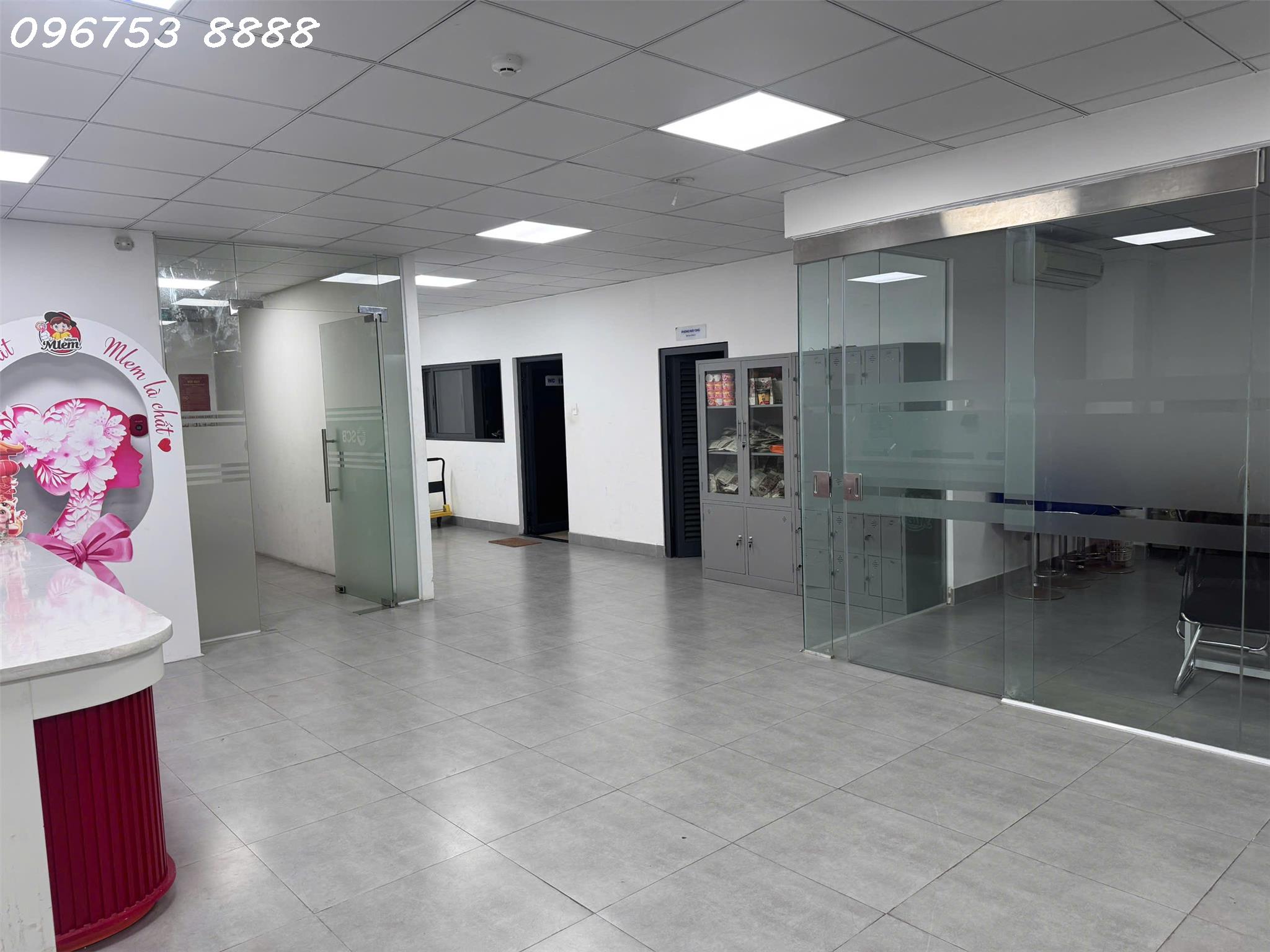 z6771434898221_48a964cf73cf7bc6992f773c0a8b652e