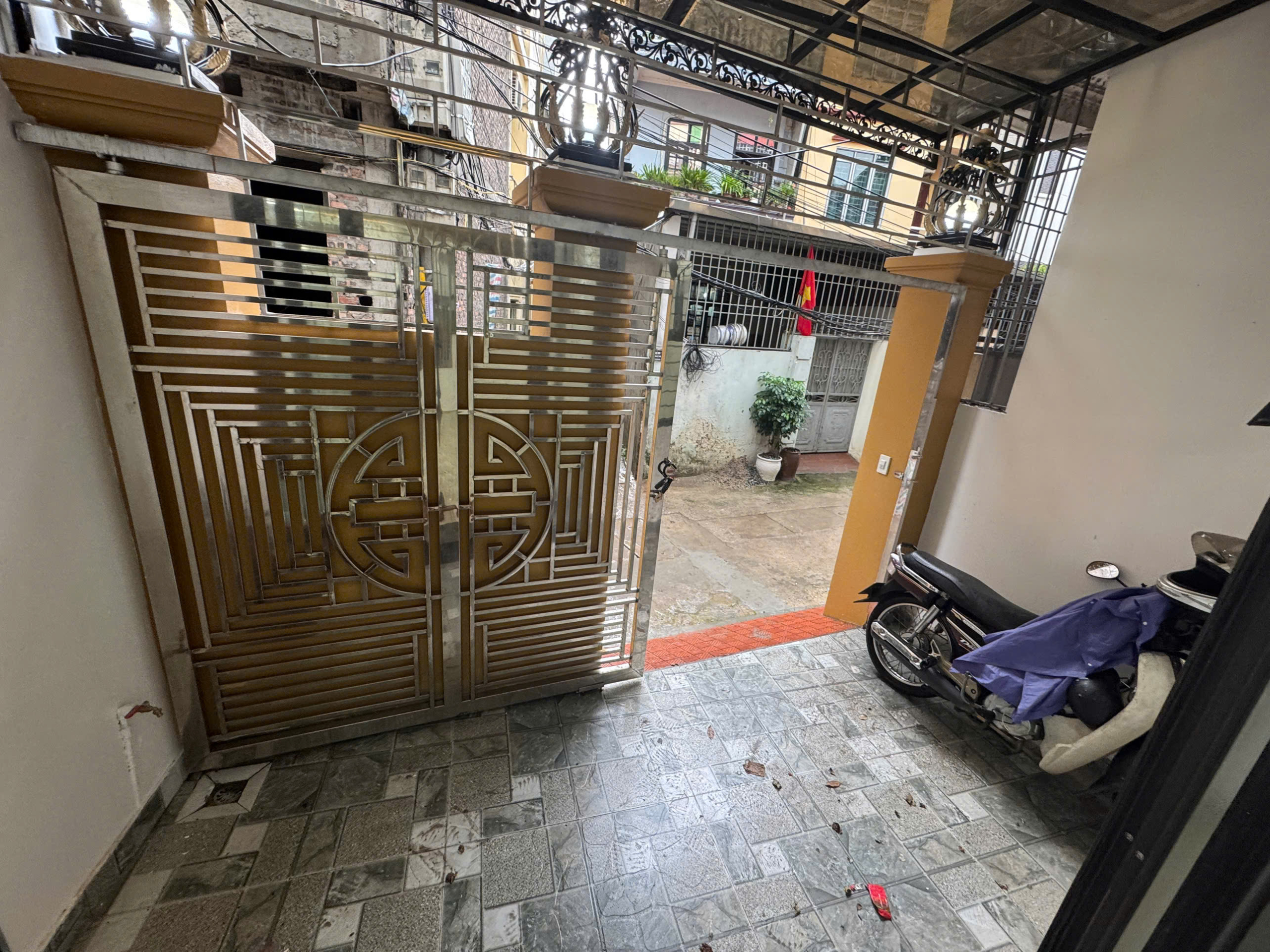 z6772545552040_77e5ffc4acea818b72d7606734524fa3