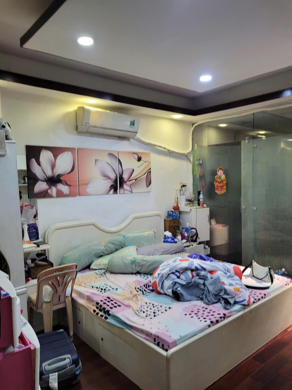 z6773990733595_1b0b84bfadd6c8b8997130e5b0bbe23b