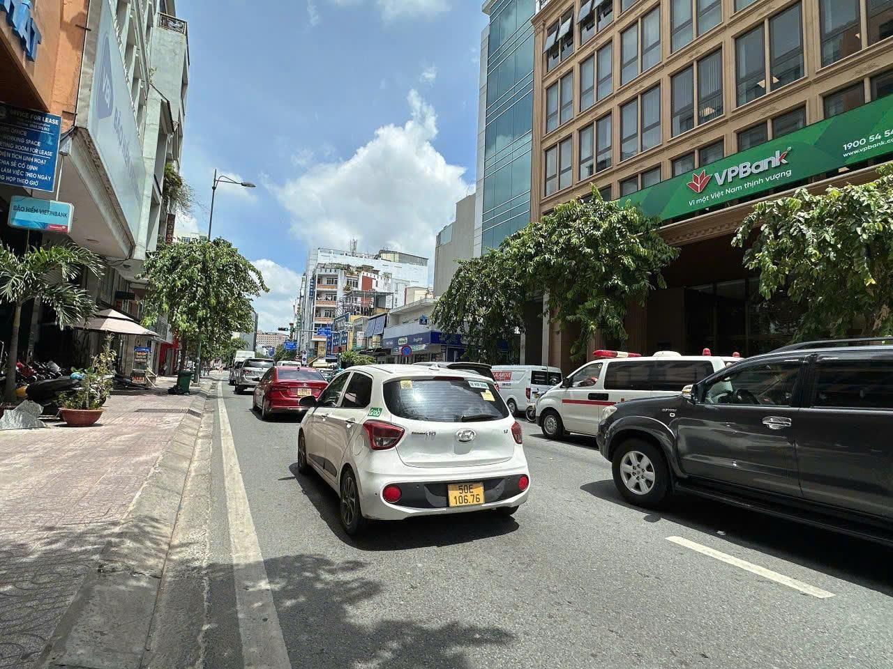 z6775640646548_ede496013cea9694a2ca73840a34fce8