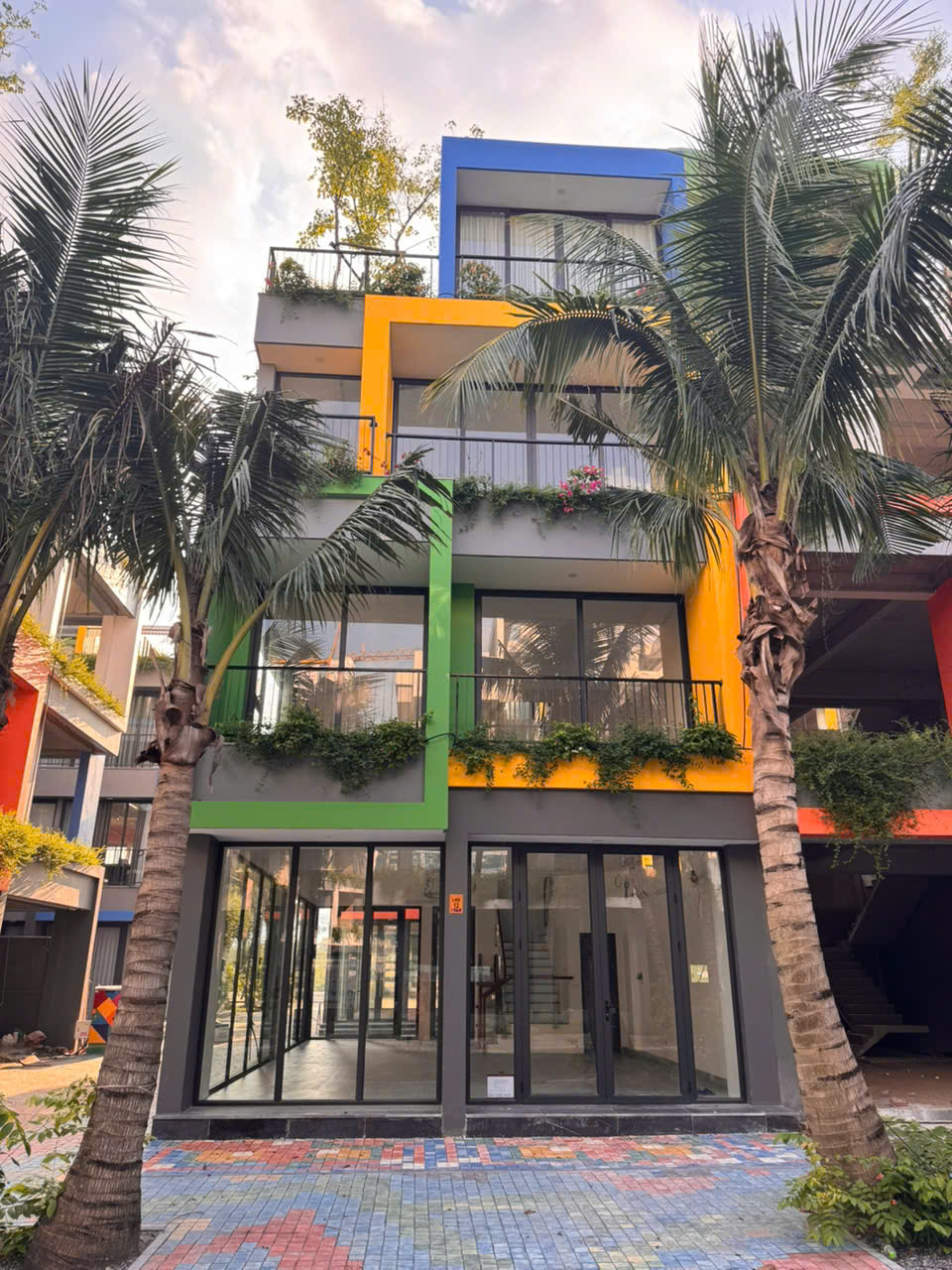 z6776771044771_7e9ac7da80efe61d8a01b43fb9095bfc