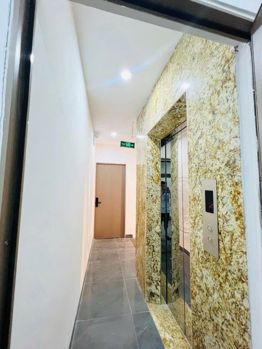 z6782905755319_43143197a940bf7eb6bfbc74d31c7c10