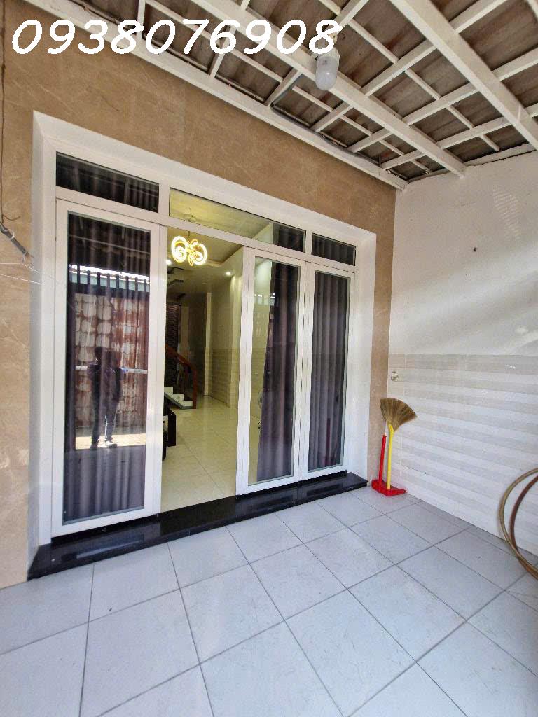 z6782909849070_62e9d0384e55dbef46e04151844ed3d0