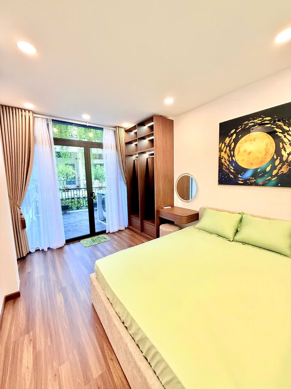 z6783975471904_0b1e573f6553e84872de3f1e3b4d1140