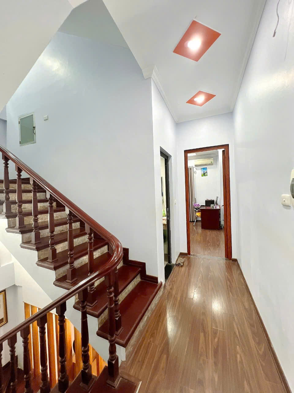 z6785631184583_643e37e8343627be38f8eb4739ff9cb2