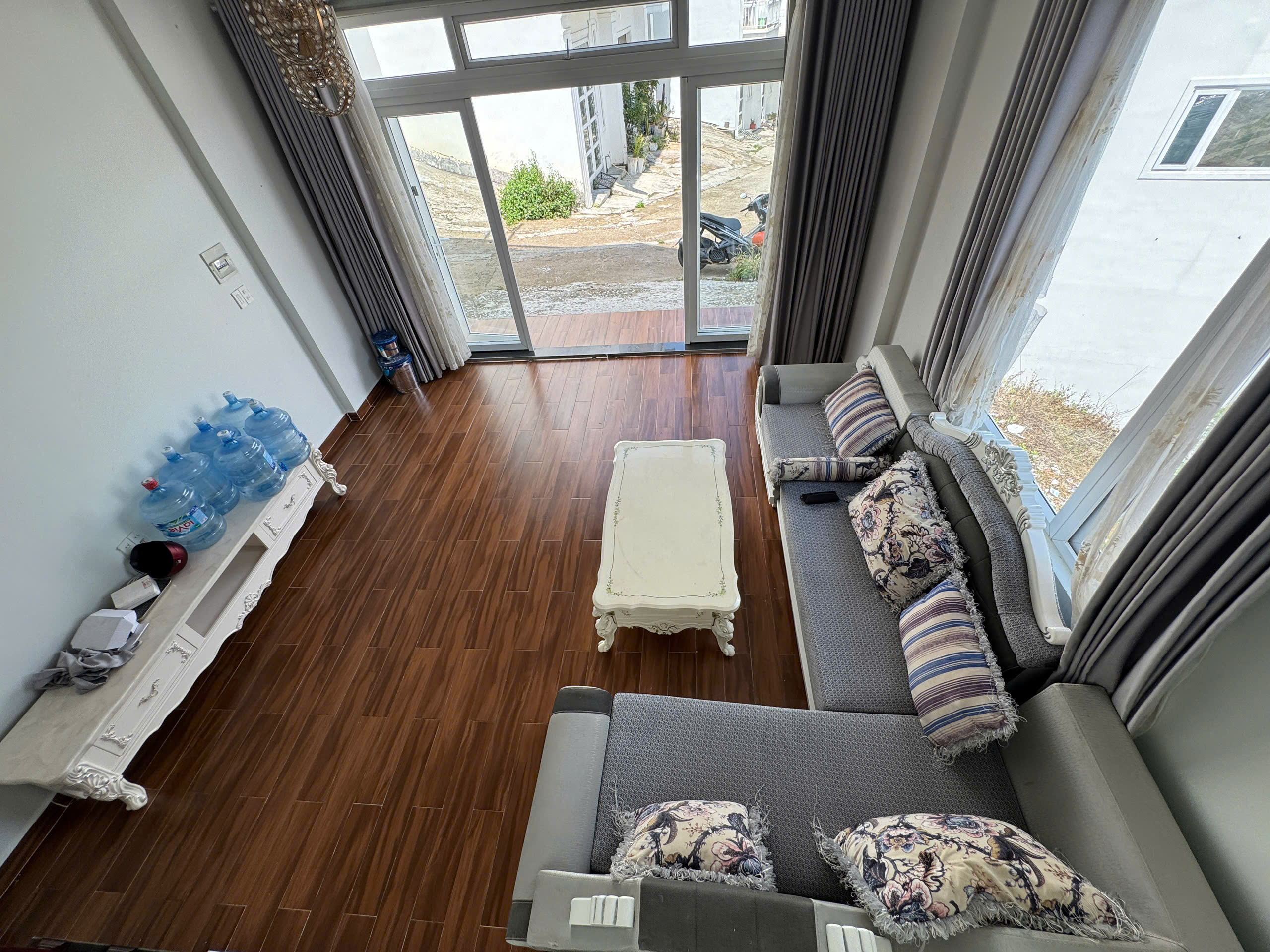 z6786134104985_a15f5b98e85f661f24ae71367550ac0d